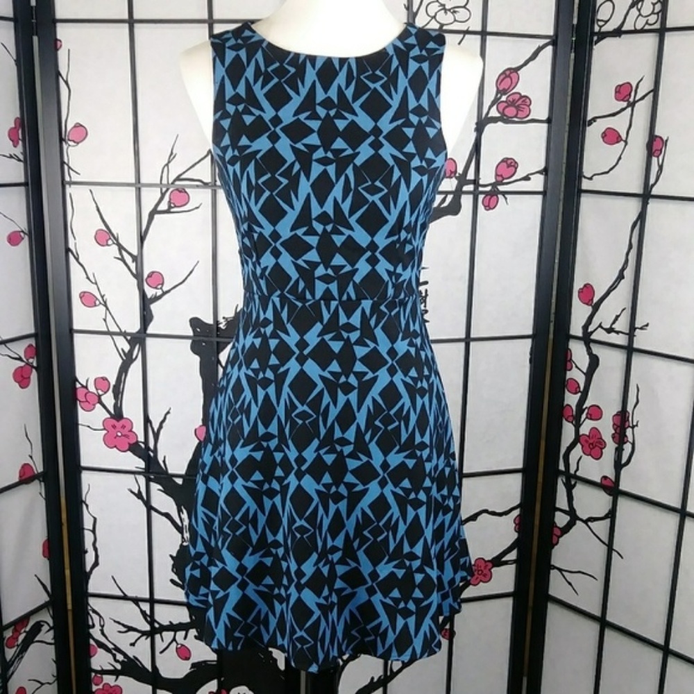 Everly Geometric Print Textured Dress Flared